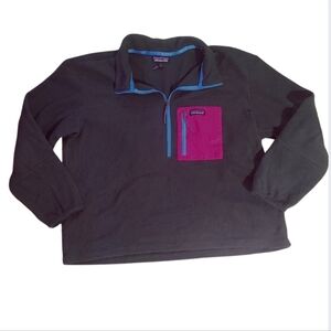 Patagonia dark blue and Pink Women's Sweater